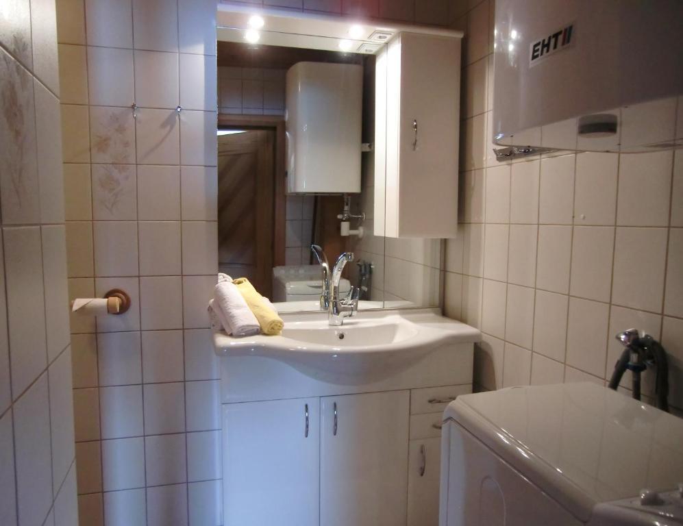 Zimmer Und Ferienwohnungen "Heidis Welt" Podlanig Hermagor-Pressegger See Room photo